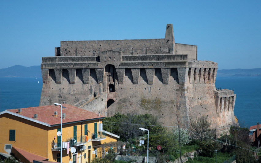 Fortezza Spagnola, Italy